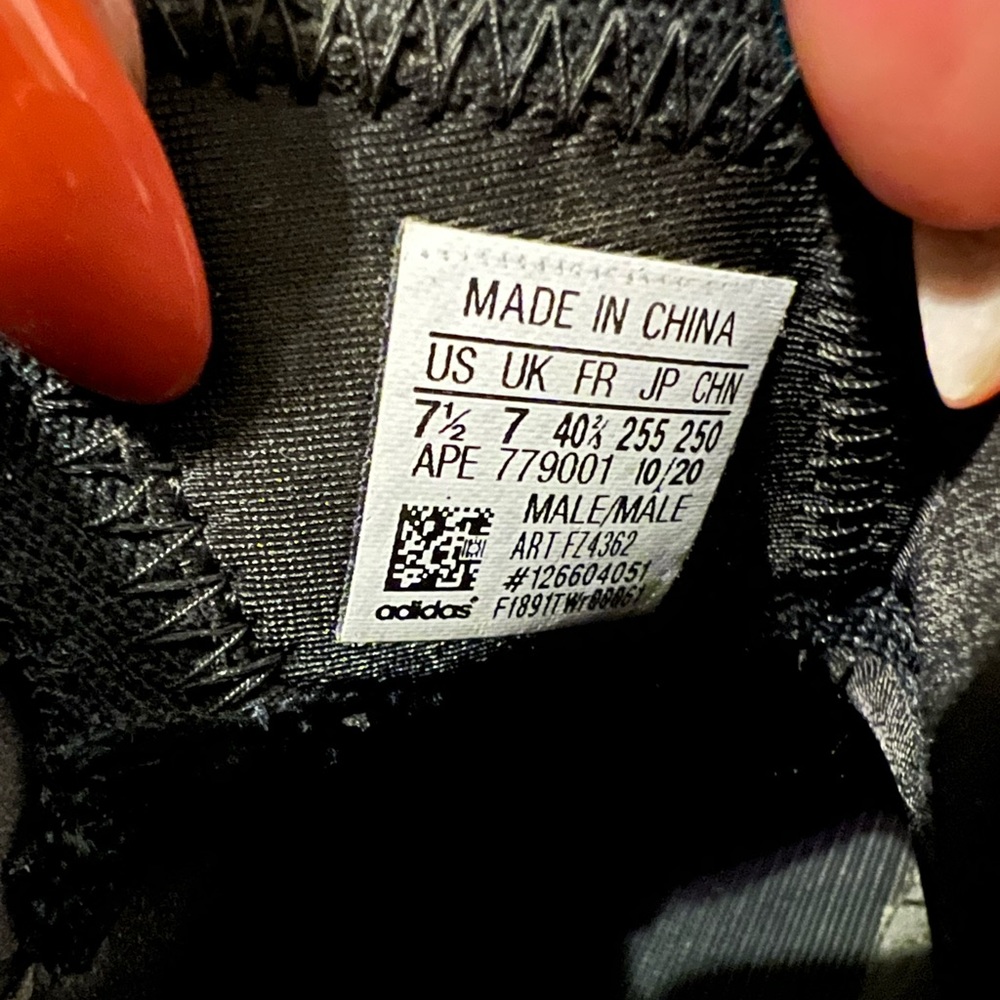 Men Yeezy quantum 7.5 - Picture 6 of 6